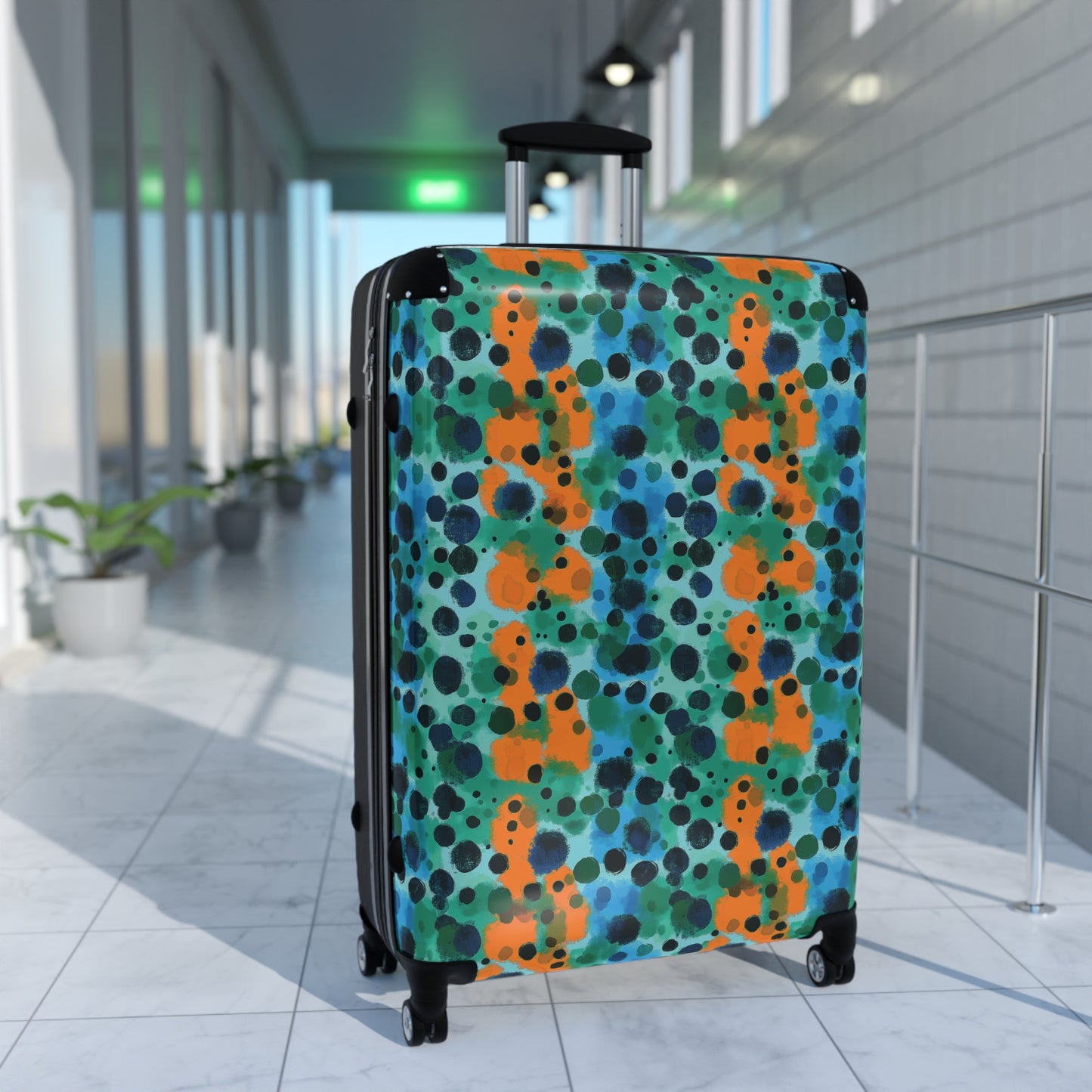 "Midnight Coral", Suitcases