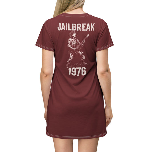 "Jailbreak 1976", T-Shirt Dress (Dark Ruby)