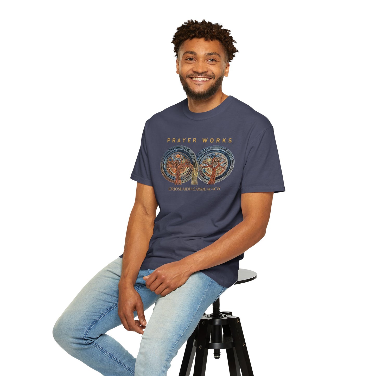 "Prayer Works - Criosdaidh Gàidhealach", Unisex T-shirt
