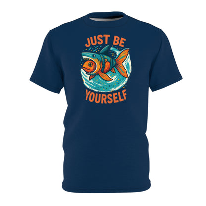 "Just Be Yourself", Unisex T-shirt (Höpfner Blue)