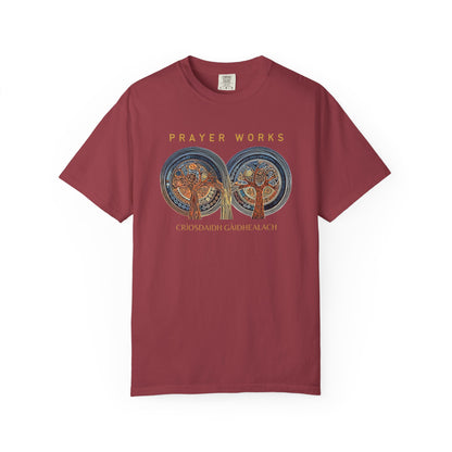 "Prayer Works - Criosdaidh Gàidhealach", Unisex T-shirt