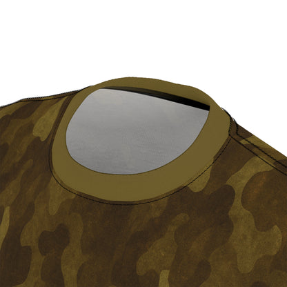 "Swamp Recon Camouflage", Unisex Tee (Bogbrush Olive Collar)