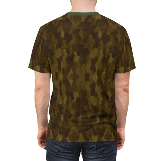 "Swamp Recon Camouflage", Unisex Tee (Fen Moss Green Collar)