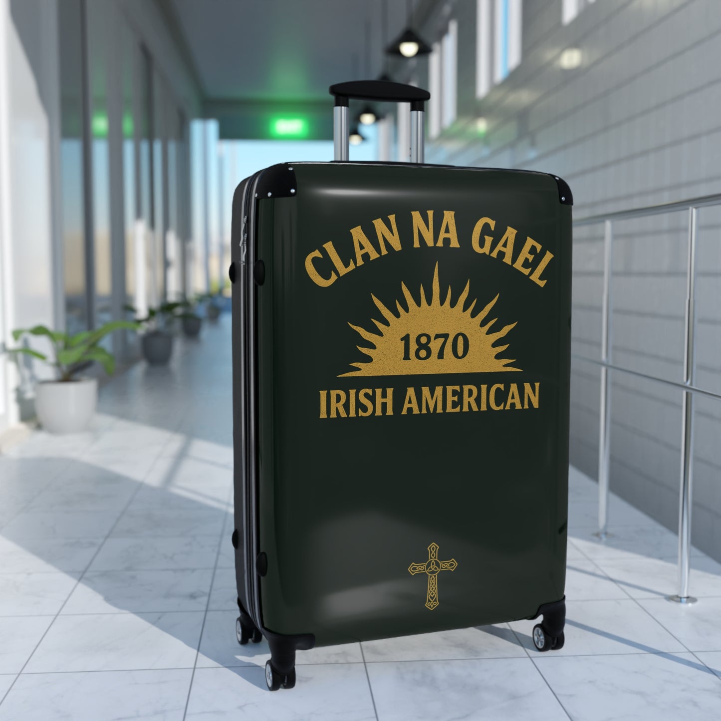 "Clan na Gael - Irish American", Suitcase (Túath Green)