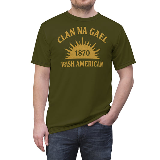 "Clan na Gael - Irish American", Unisex T-shirt (Fianna Green)