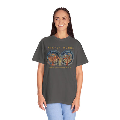 "Prayer Works - Criosdaidh Gàidhealach", Unisex T-shirt