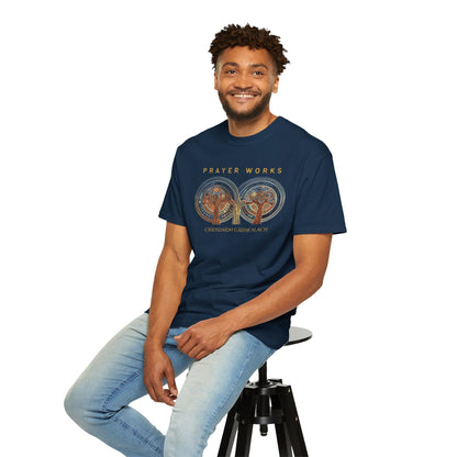 "Prayer Works - Criosdaidh Gàidhealach", Unisex T-shirt