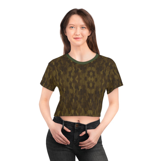 "Swamp Recon Camouflage", Crop Tee (Fen Moss Green Collar)