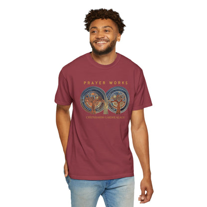"Prayer Works - Criosdaidh Gàidhealach", Unisex T-shirt