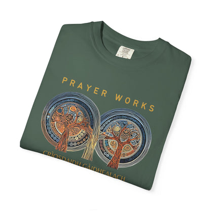 "Prayer Works - Criosdaidh Gàidhealach", Unisex T-shirt