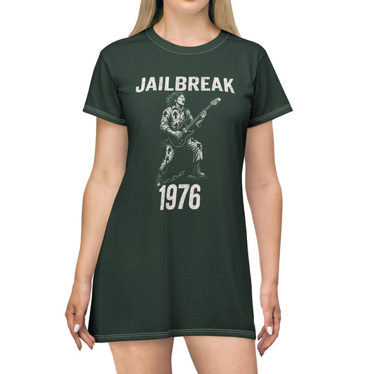"Jailbreak 1976", T-Shirt Dress (Deep Grove Green)