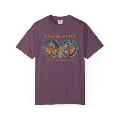 "Prayer Works - Criosdaidh Gàidhealach", Unisex T-shirt