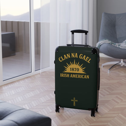 "Clan na Gael - Irish American", Suitcase (Túath Green)