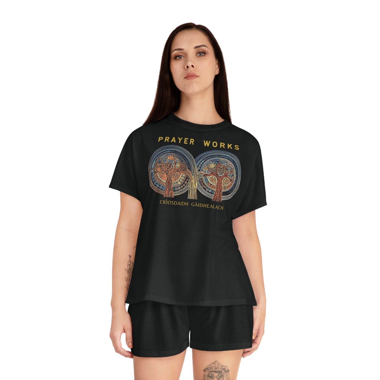 "Prayer Works - Criosdaidh Gàidhealach", Women's Short Pajama Set (White or Black Collar)